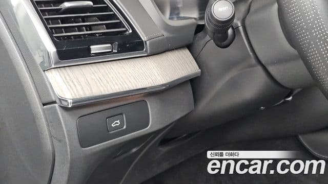 Volvo XC90 2023 — Photo 31/35