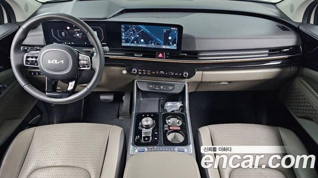 Kia Carnival 2024 — ფოტო 7/20