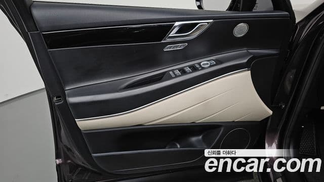 Genesis GV80 2022 — Photo 22/35