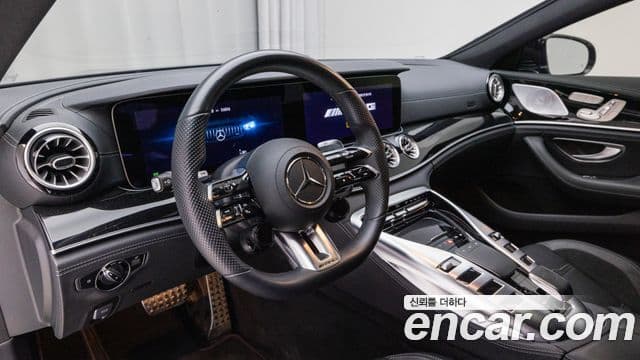 Mercedes-Benz AMG GT 2022 — Фото 15/20