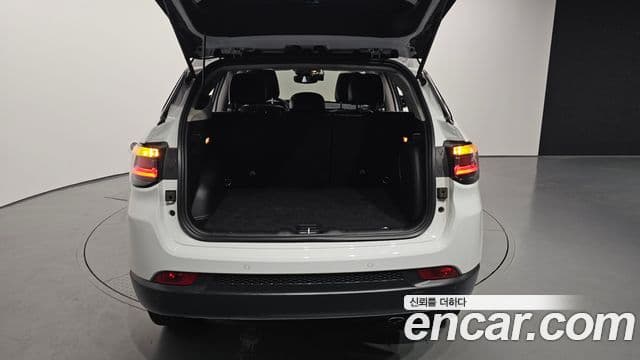 Jeep Compass 2022 — Şəkil 20/20