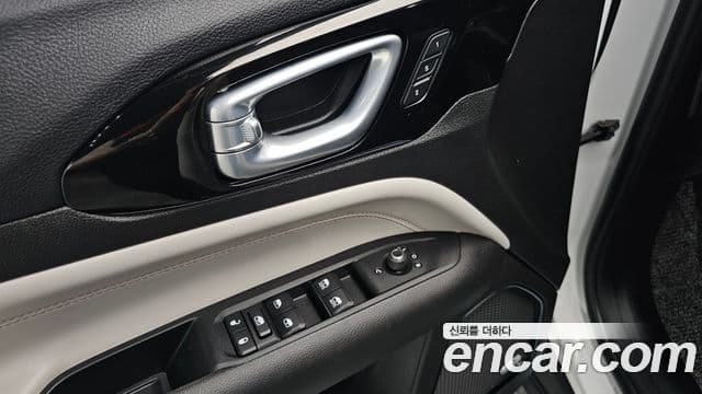 Jeep Compass 2022 — Photo 30/35