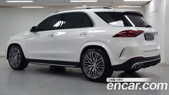 Mercedes-Benz GLE-Class 2024 — Şəkil 17/20