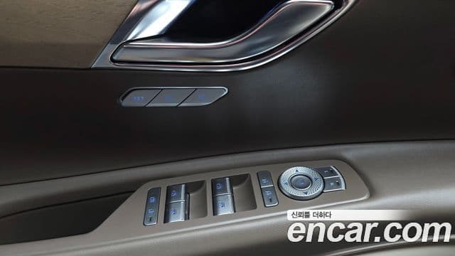 Genesis GV80 2023 — ფოტო 10/34