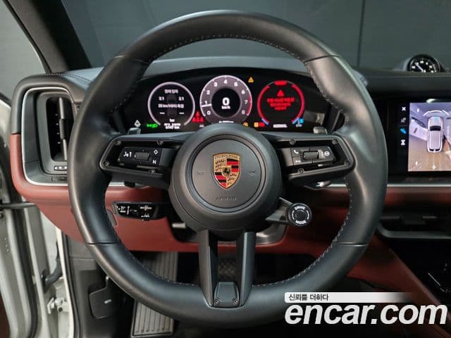 Porsche Cayenne 2024 — Фото 12/20
