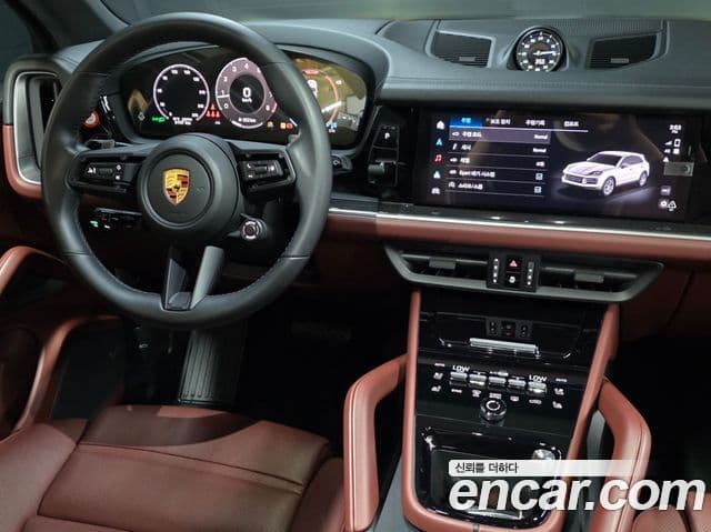 Porsche Cayenne 2024 — Фото 15/20