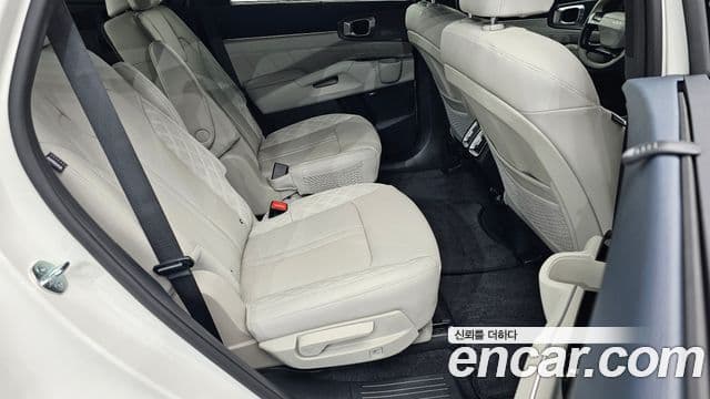 Kia Sorento 2025 — Şəkil 12/20
