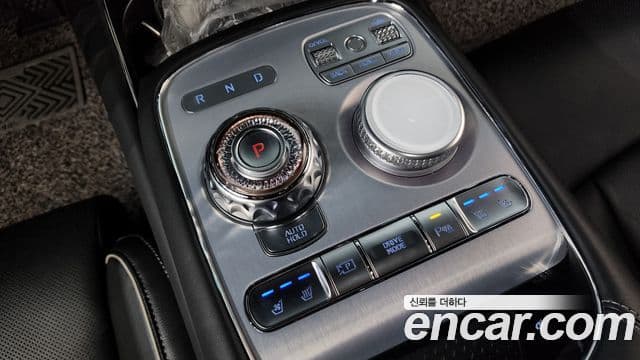 Genesis G90 2023 — ფოტო 9/20