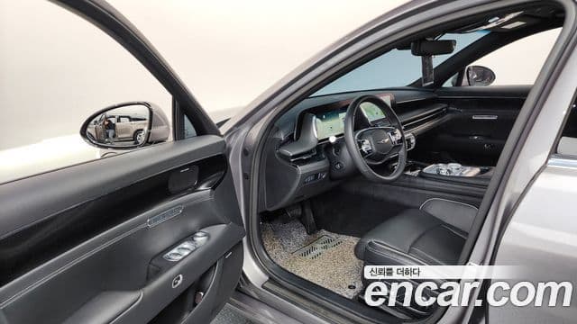 Genesis G90 2023 — ფოტო 10/20