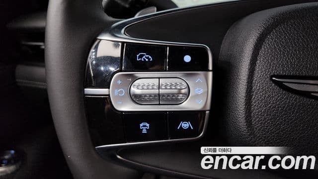 Genesis G90 2023 — ფოტო 16/20
