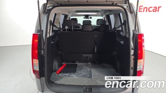 Hyundai Staria 2024 — фото 20 из 20