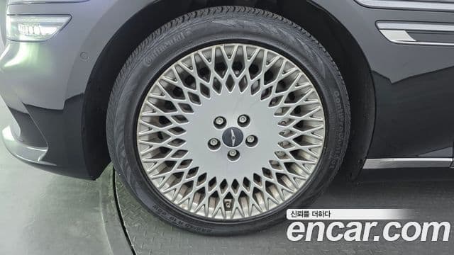 Genesis Electrified G80 2024 — ფოტო 5/20