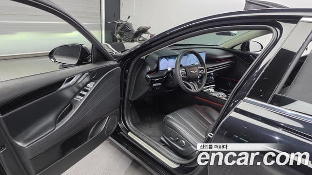 Genesis Electrified G80 2024 — ფოტო 10/20