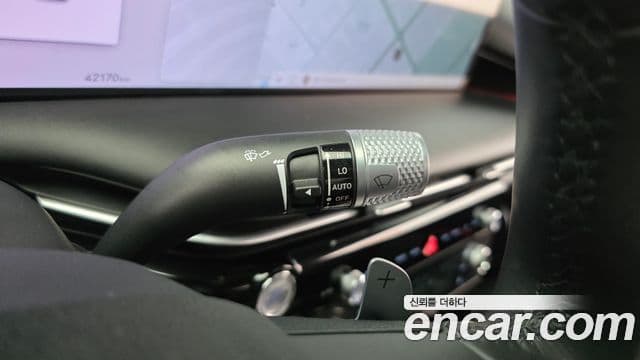 Genesis Electrified G80 2024 — ფოტო 14/20