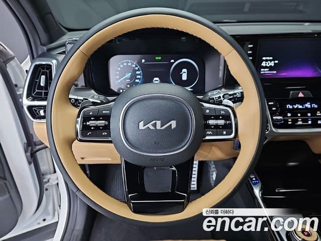 Kia Sorento 2023 — Фото 11/20
