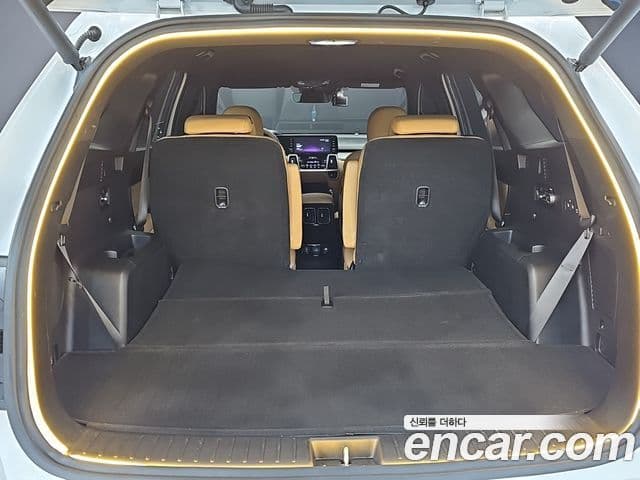Kia Sorento 2023 — Фото 20/20