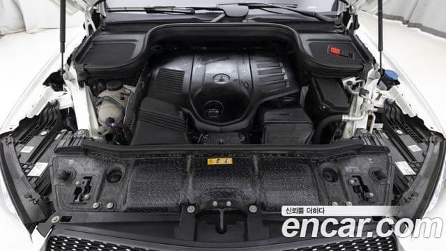 Mercedes-Benz GLE-Class 2023 — Şəkil 6/20