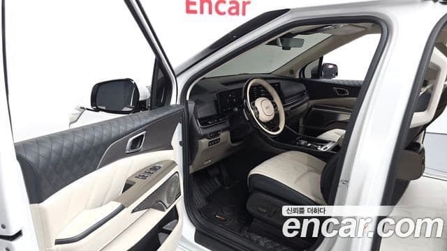 Kia Carnival 2024 — Şəkil 10/20