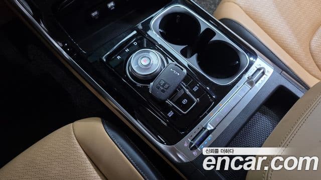 Kia Carnival 2023 — Фото 9/20