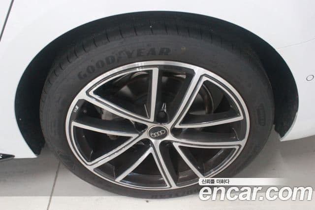 Audi A5 2025 — ფოტო 10/20