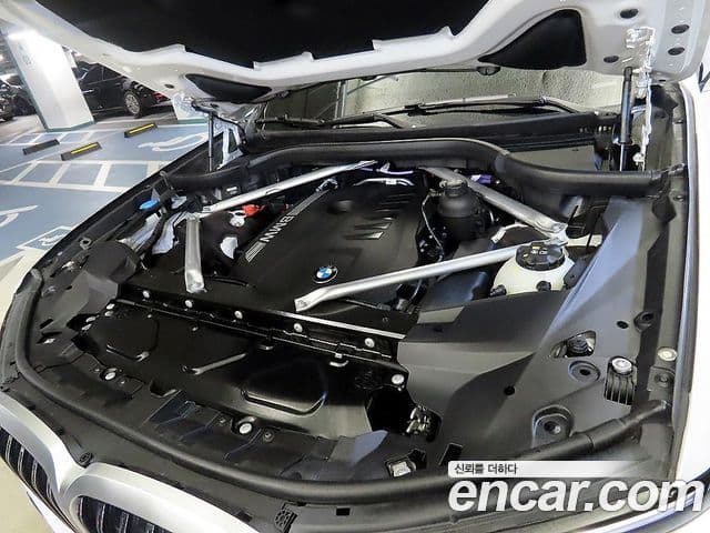 BMW X7 2025 — Фото 19/20