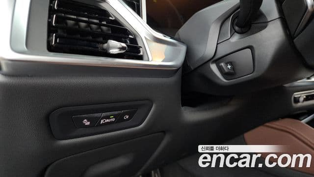 BMW X6 2025 — ფოტო 16/20
