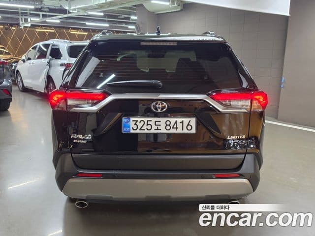 Toyota RAV4 2025 — ფოტო 3/19