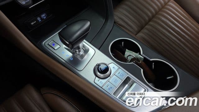 Genesis G70 2018 — ფოტო 9/20