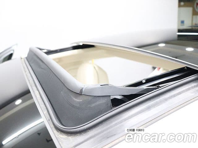 Bentley Flying Spur 2021 — Şəkil 11/20