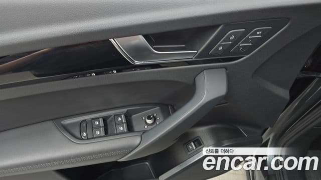 Audi Q5 2021 — Фото 17/20