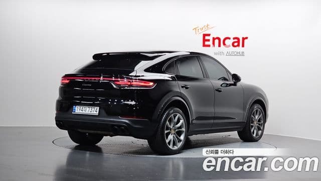 Porsche Cayenne 2023 — Şəkil 7/20