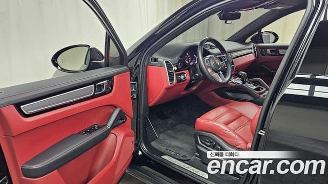 Porsche Cayenne 2023 — Şəkil 4/20
