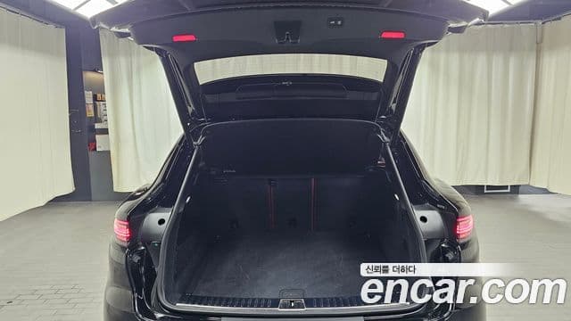 Porsche Cayenne 2023 — Şəkil 6/20