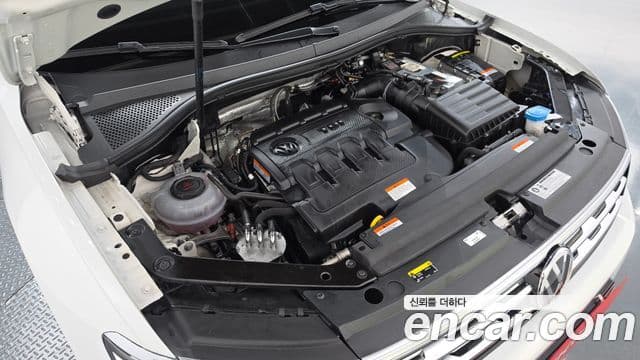Volkswagen Tiguan 2018 — Şəkil 6/20
