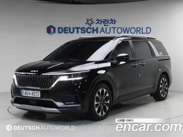 Kia Carnival 2023 — ფოტო 9/20