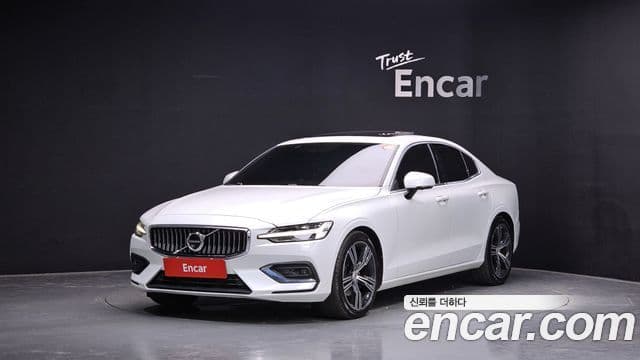 Volvo S60 2020 — Şəkil 1/20