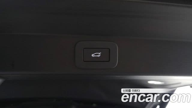 Land Rover Range Rover Sport 2025 — ფოტო 15/20