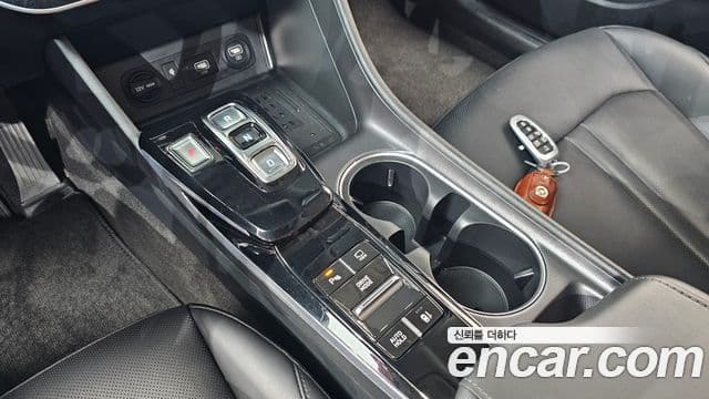 Hyundai Sonata 2021 — ფოტო 9/20