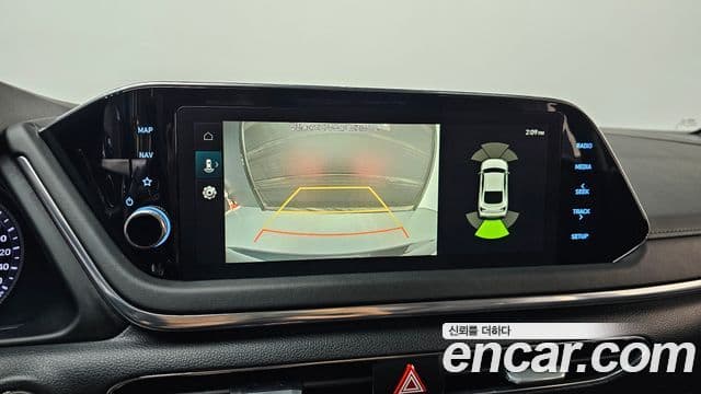 Hyundai Sonata 2021 — ფოტო 14/20