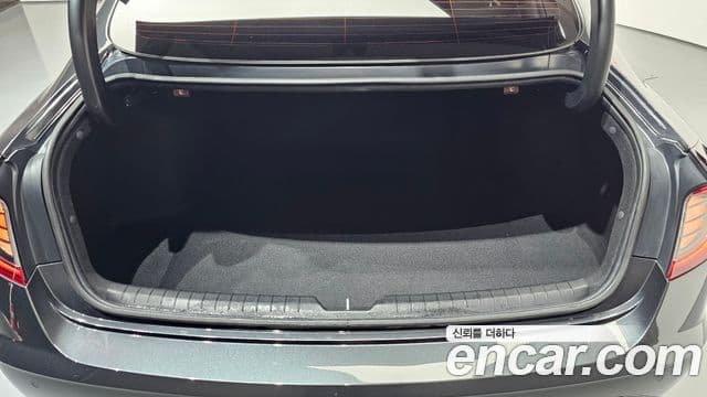 Hyundai Sonata 2021 — ფოტო 20/20