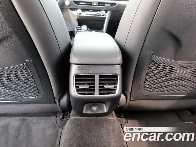 Hyundai Sonata 2022 — Şəkil 18/20