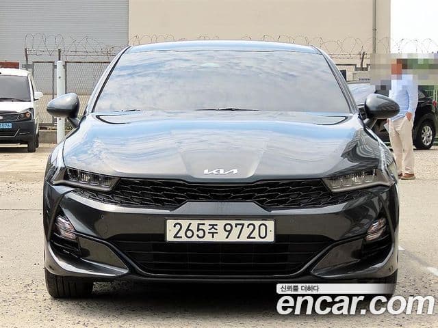 Kia K5 2022 — ფოტო 20/20