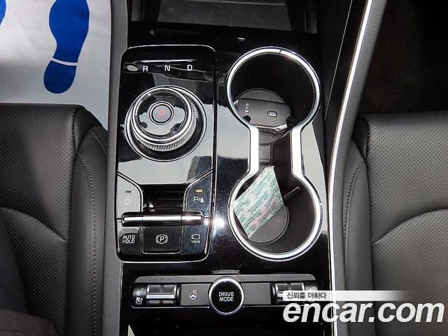 Kia K5 2022 — ფოტო 9/20
