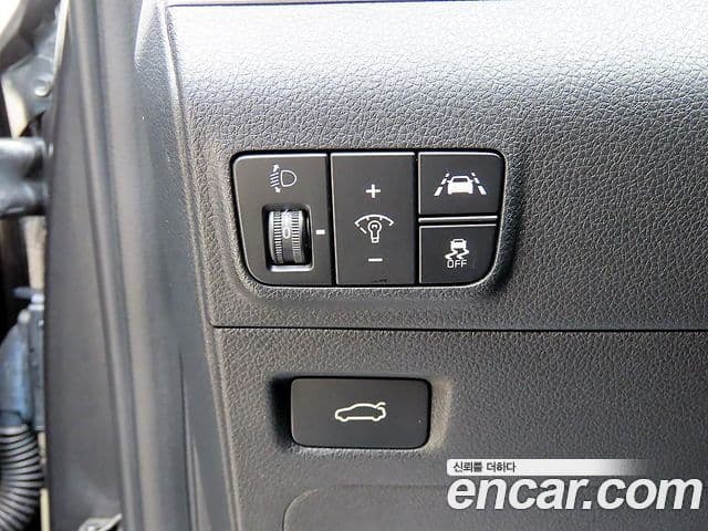 Kia K5 2022 — ფოტო 11/20