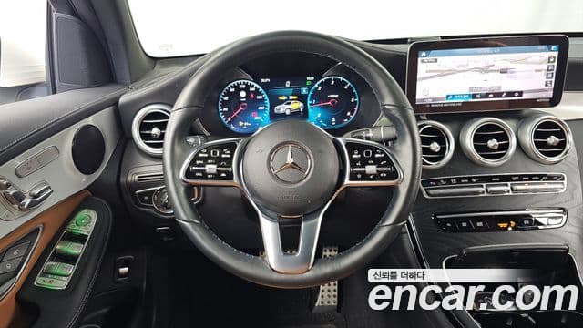 Mercedes-Benz GLC-Class 2023 — Şəkil 8/20