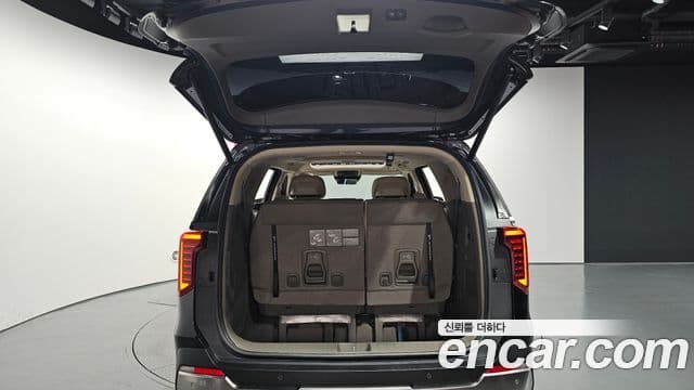 Kia Carnival 2024 — Şəkil 20/20
