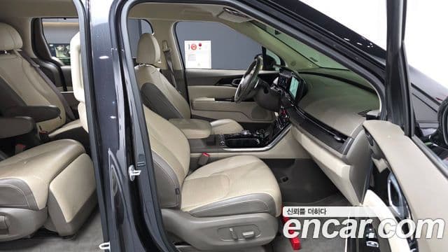 Kia Carnival 2022 — Фото 11/20