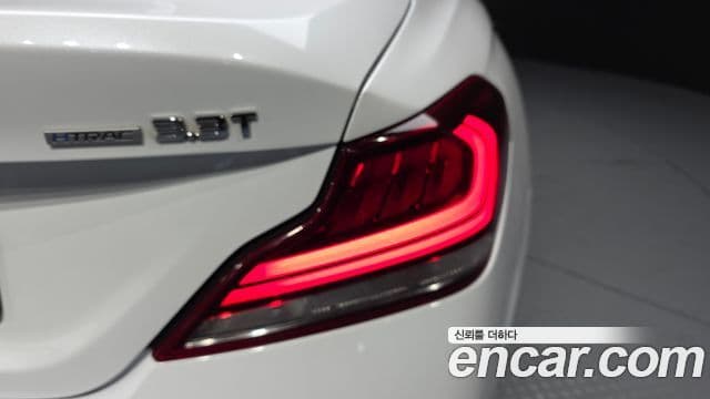 Genesis G70 2019 — Şəkil 36/37