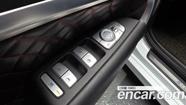 Genesis G70 2019 — Şəkil 37/37