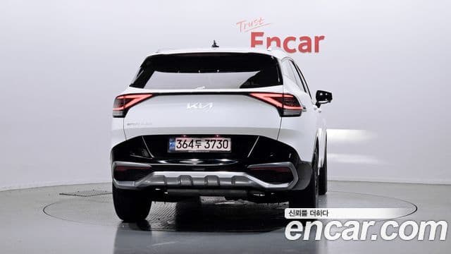 Kia Sportage 2022 — ფოტო 3/20